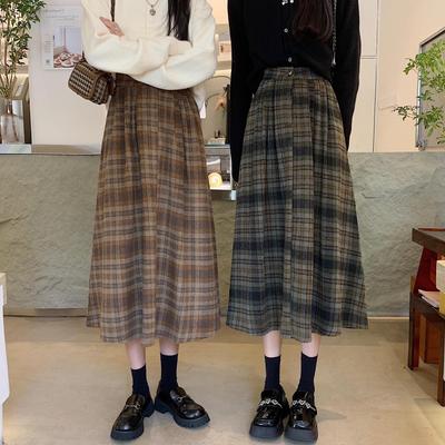 Sukně, kalhoty a další – Sukně