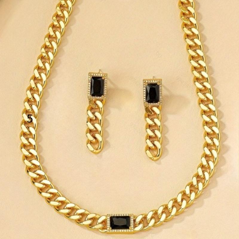 Europe and The United States Personality Creative Chain Square Necklace, Women's Classic Jewelry Accessories