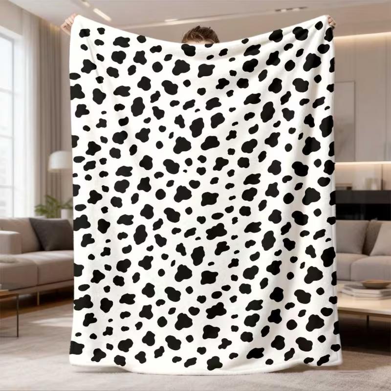 Classic Cow Print Throw Blanket Soft Black White Spotted Animal Pattern Plush Blanket Warm for Sofa Bed Camping Home Decor
