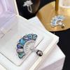 Broche Éventail Style Palais Plaqué Or Coquille d'Abalone avec Zircon et Perle