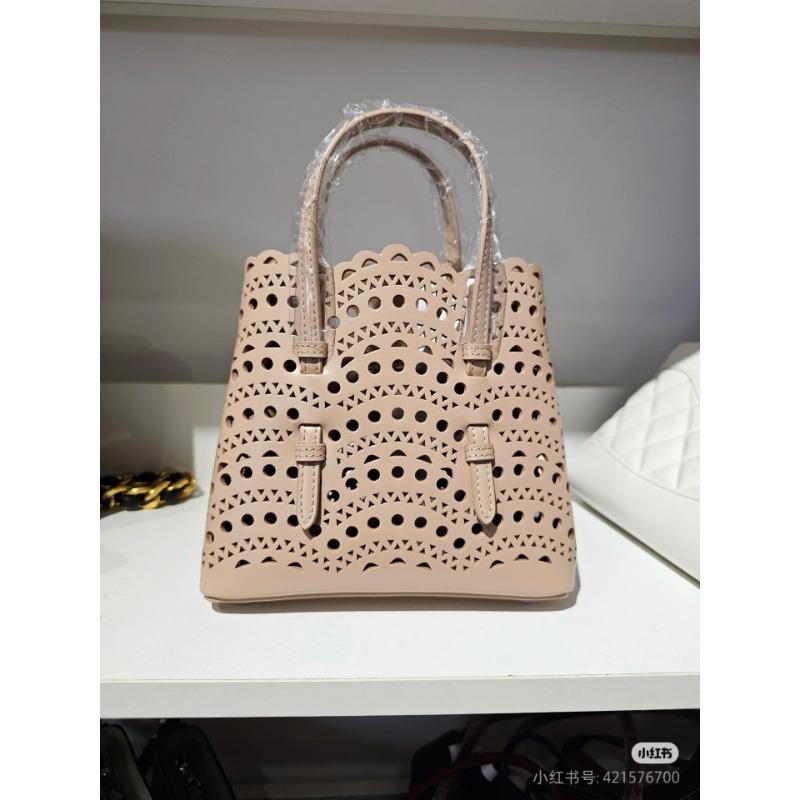 Niche sunflower wave hollow laser engraved cowhide vegetable basket genuine leather women's handbag single shoulder crossbody small bag holder