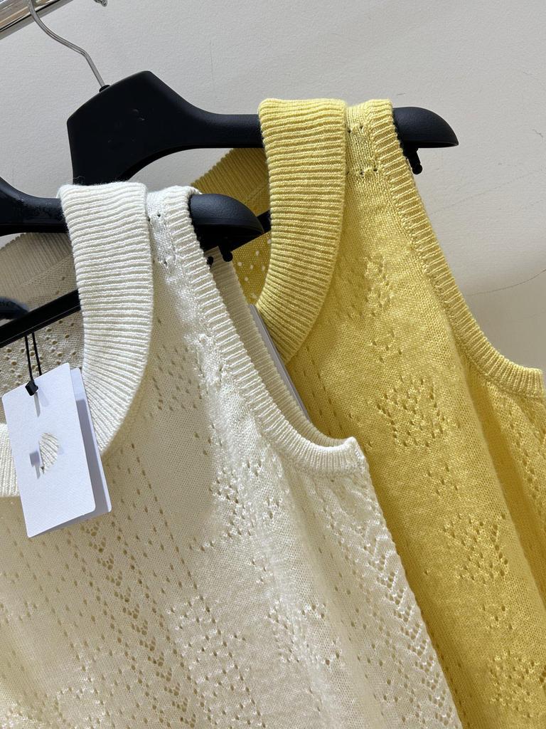 Versatile Solid Color Women's Knitted Sleeveless Tank Top - Summer Edition