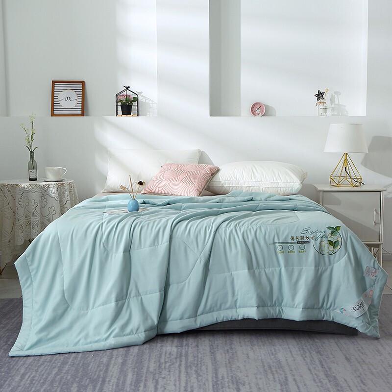 

PLOVER Mint Summer Quilt