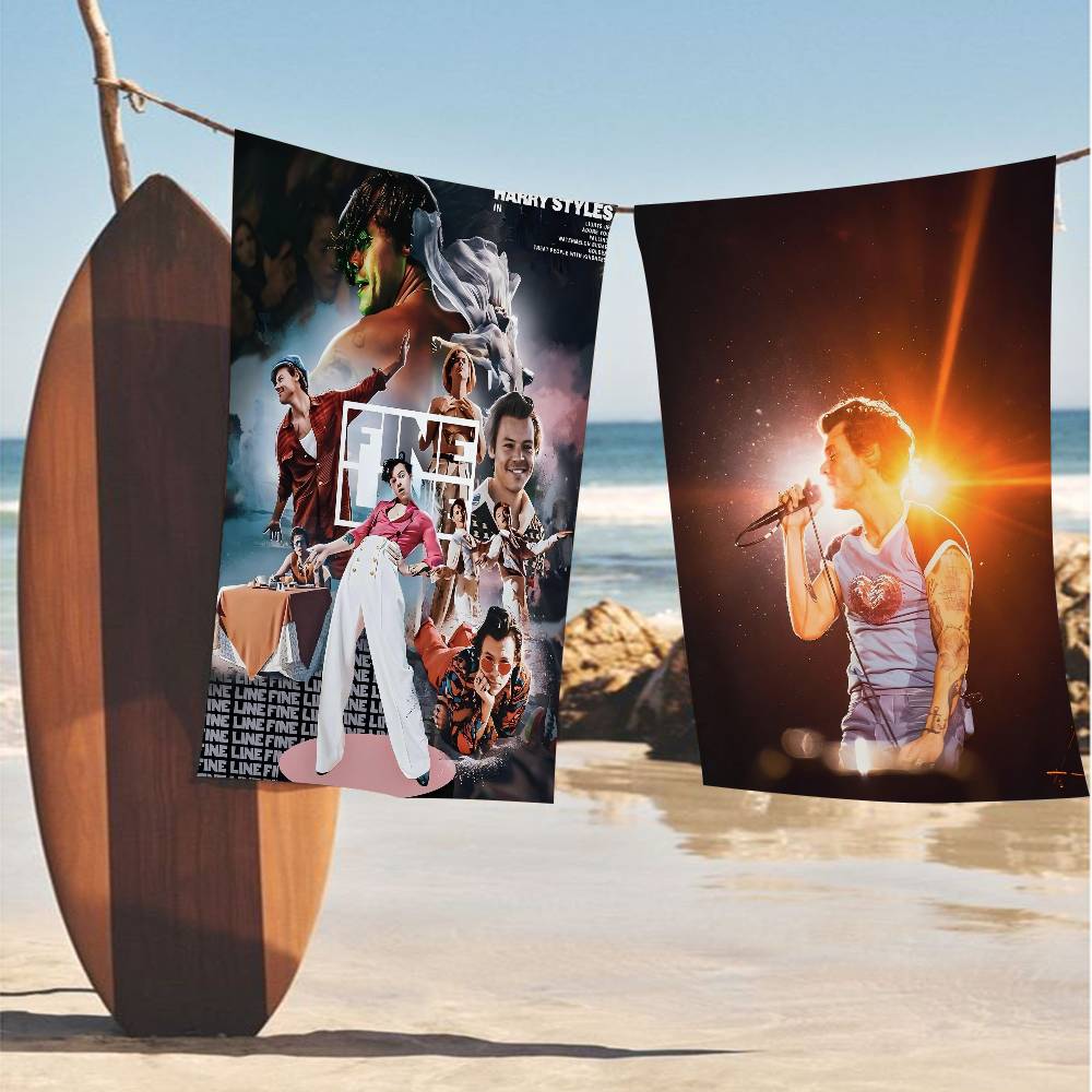 Famous Pop Singer Harris_Styles Black Microfiber Beach Towel Absorbent Quick dry Soft Swimming Resort Mountain Climbing Towel