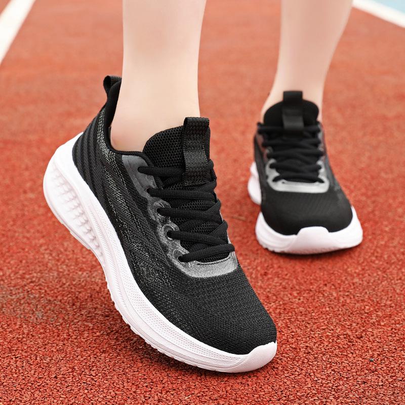 Markowe buty sportowe letnie siateczkowe oddychające antypoślizgowe lekkie codzienne buty do biegania sznurowane duża siatka buty podróżne