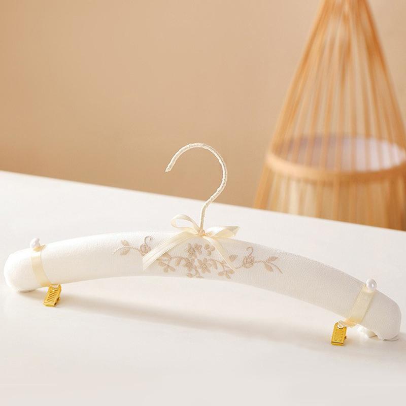 

Свадебная вечеринка хранение полный костюм ткань платье вешалка для одежды креативный бант лента фото реквизит организация принадлежности