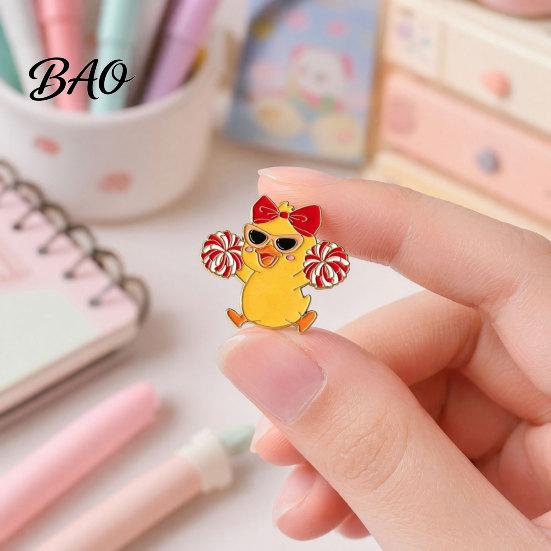 Enamel Pin Technology Brooch, Cartoon Anime Cheerleading Duck Shape Pin, Small Daily Wear Brooch Sturdy for School Uniforms Bags Alloy Base