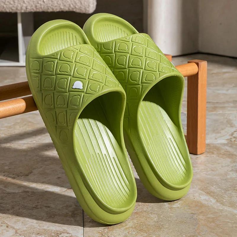 Fashion Summer Non-Slip House Slippers Women 2025 Comfort Soft Sole Bathroom Slippers Woman Solid Color Light Flat Heel Indoor Slides