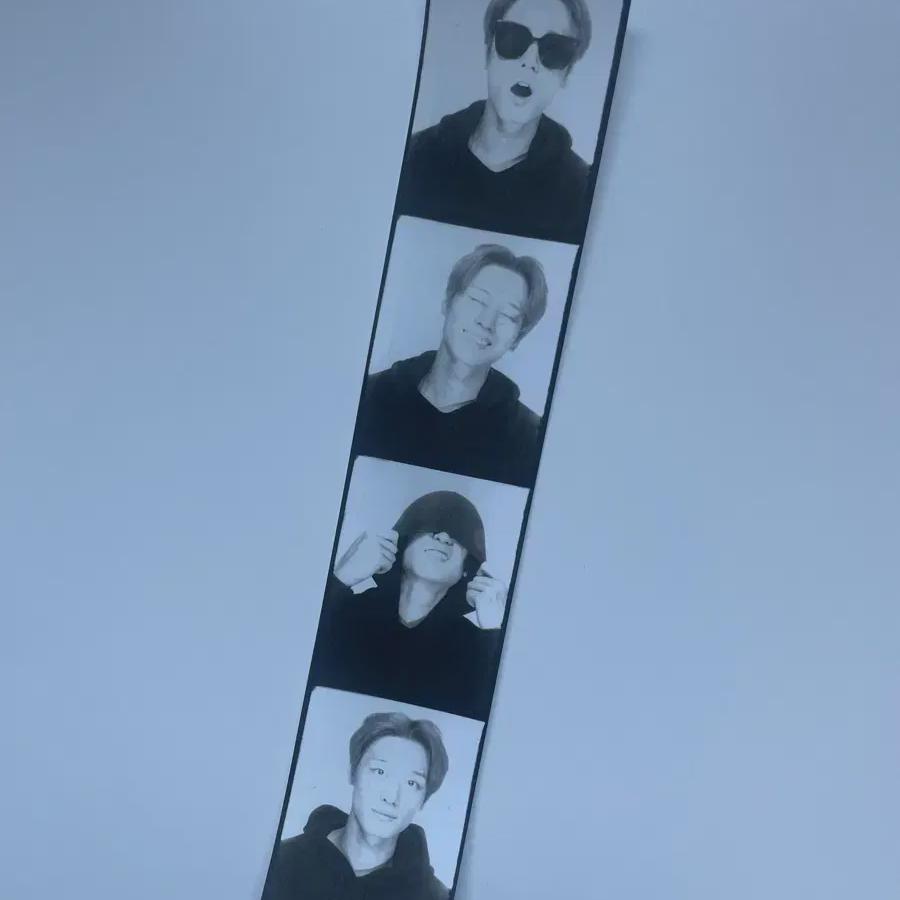 

Four Juyeon The Boys + Postcard