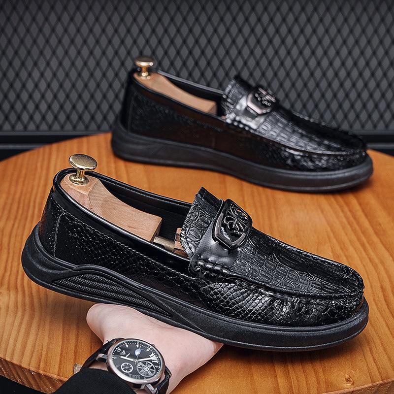

2024 spring new low-top loafers men s business casual shoes Doudou shoes foot cover versatile leather shoes men 39