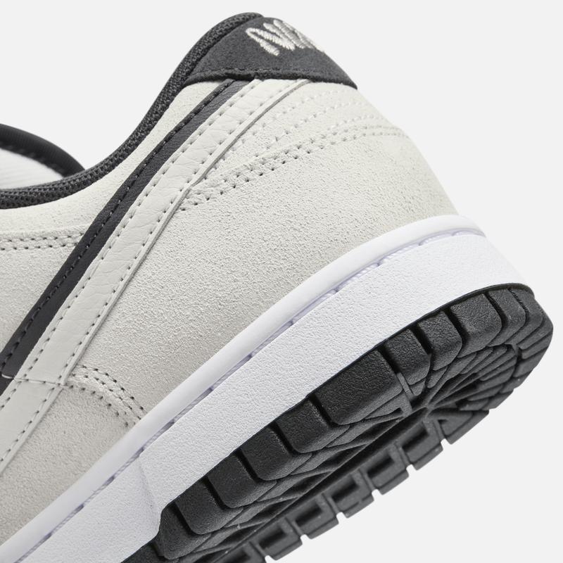 Nike Women's Lightweight Leather Sport Shoes with Winter Flat Rubber Sole - NIKE DUNK LOW HV180