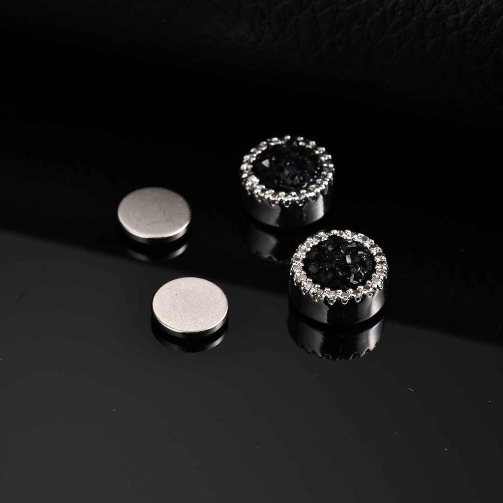 Fashion Shiny Zircon Magnetic Small Ear Clip for Men Women, Non Piercing Clip On Earrings, High Quality Hypoallergenic Jewelry