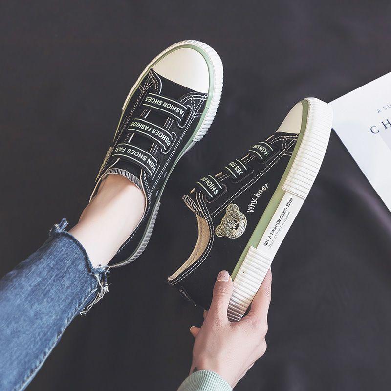 Retro bear canvas shoes women's spring new versatile student small whiteboard shoes trendy lazy shoes