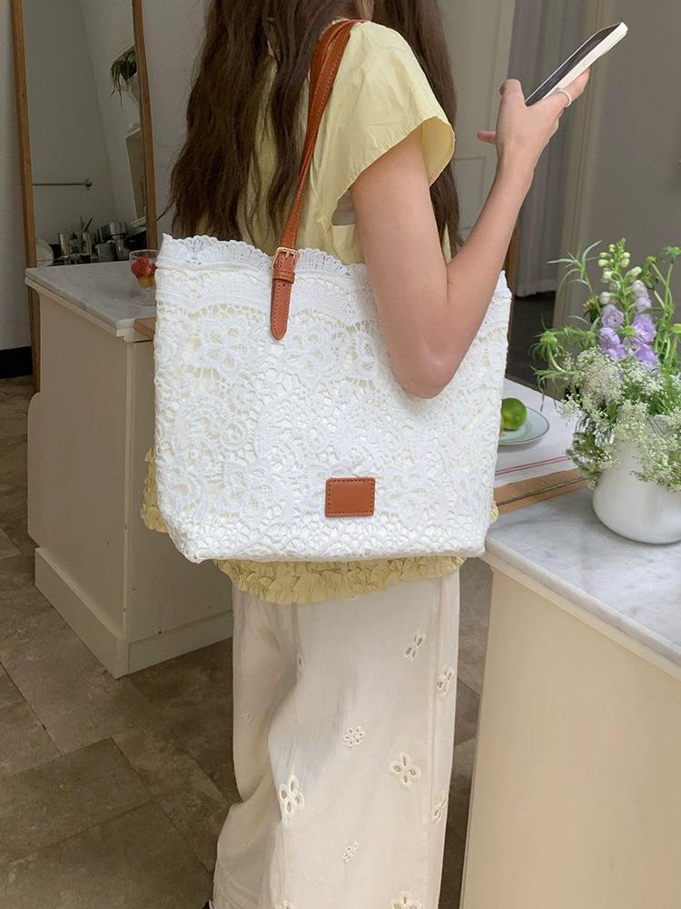 Women's Lace Fairy Tote Bag: Versatile, Large-Capacity French Casual Shoulder Bag