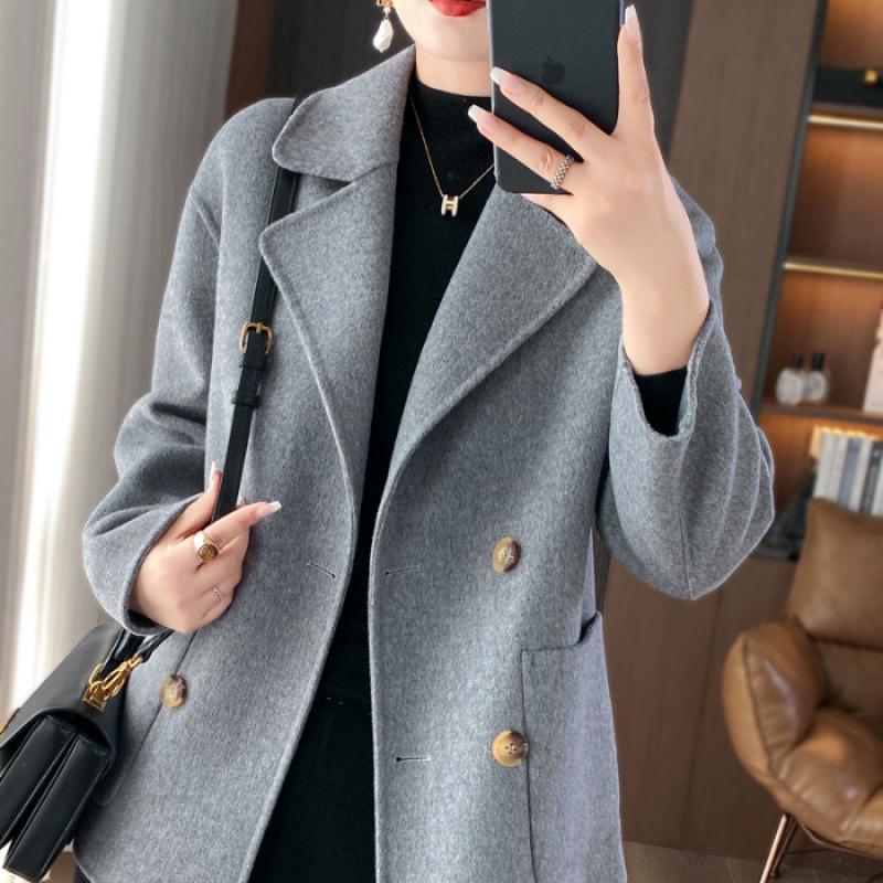 Women's Loose Woolen Coat for Autumn/Winter 2026 - Short, Small Size, Trendy Suit Collar Outerwear