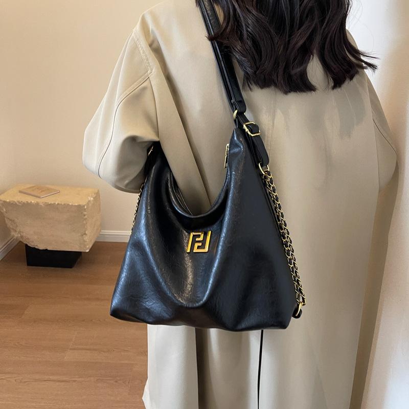 Premium Retro Bag Commuter Tote Bag Women's 2025 New Backpack Autumn and Winter Chain Multi-purpose Shoulder Bag