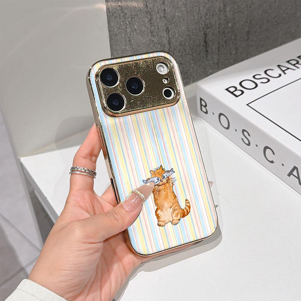 Lucky Start Phone Case For iPhone 17 16 15 14 13 12 11 Pro Max 16E Gold Electroplated glass shell Cat with Fish Cover
