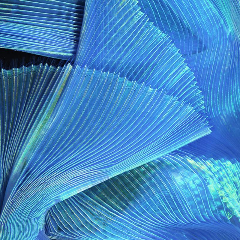 1M Iridescent Organ Pleated Fabric Shiny Magic Coloured Voile Fabric For DIY Costume Wedding Photography Background Decor