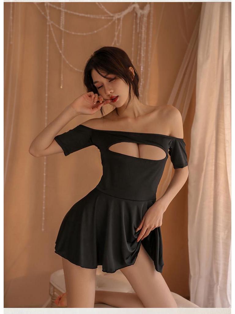 Sexy Strapskleid mit Strapsen - Elegante, kokette und aufreizende Nachtwäsche für Frauen