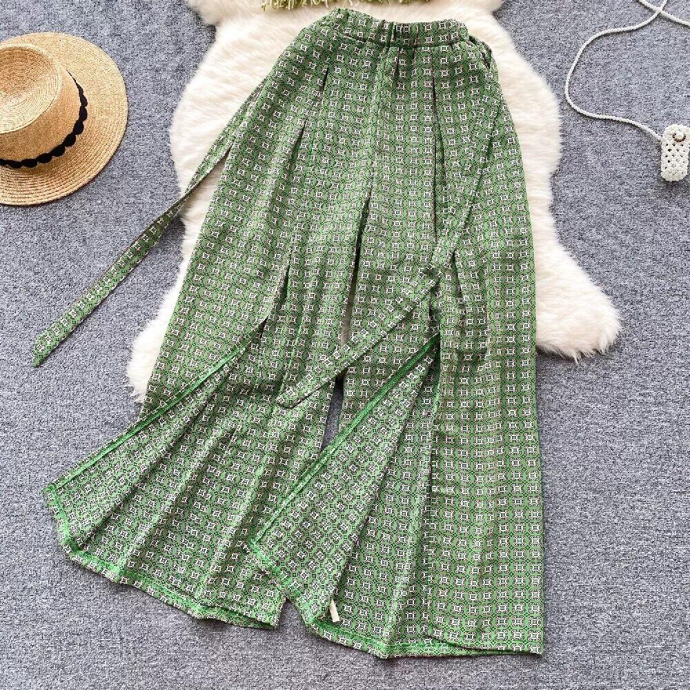 Bohemian Seaside Holiday Sle Zweiteiliger Anzug mit Wellenmuster, Camisole-Ärmel, vielseitiges, geschlitztes Hosenset mit weitem Bein