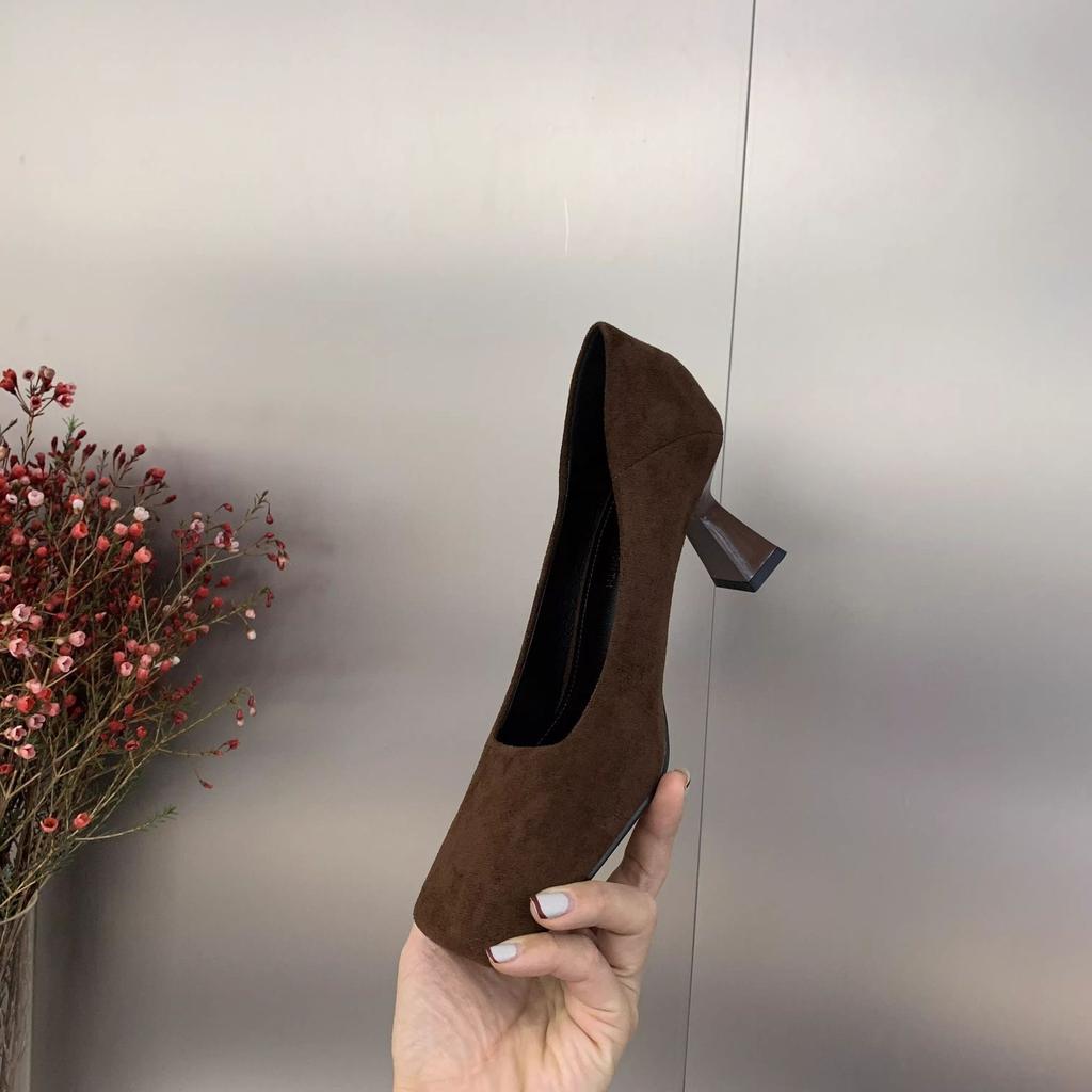 2025 Spring New Square Head Thick Heel Professional Versatile Commuter Middle Heel Single Shoe Temperament Black Suede High Heels Women