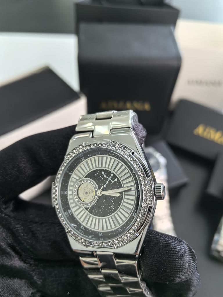 High Level Watch with Backside mechanical looking Quartz Watch for man and woman in Middle East Countries