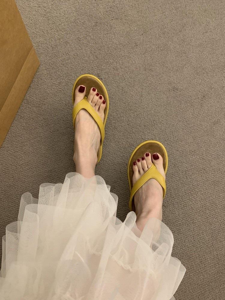 New toe beach vacation sandals color matching versatile slope flip-flops women's summer sandals