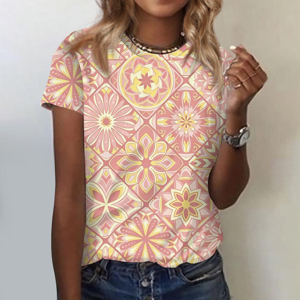 Women's Casual Loose Fit Short Sleeve Top Floral Geometric Print Lightweight Summer Tee Shirt for Everyday Wear