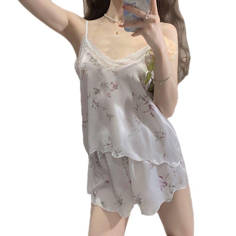 Sexy Girls Summer Ice Silk Suspender Shorts Set Thin Beautiful Girl Dormitory Student Loungewear