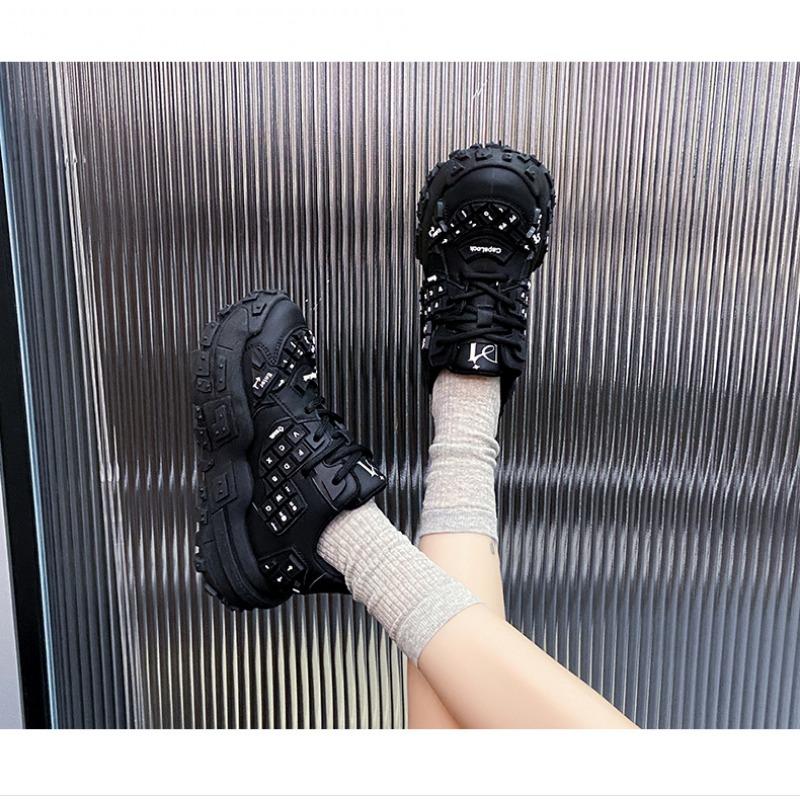 New Women Classic Casual Shoes Chunky Platform Sneakers Height Increasing Dad Shoes Comfortable Athletic Walking Shoes