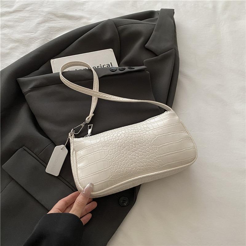 Fashion women's bag texture popular bag new trendy women's bag summer crossbody versatile underarm bag