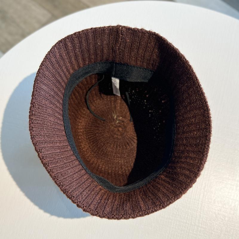 Hand crocheted bucket hat women's versatile wool bucket hat autumn and winter thermal basin hat
