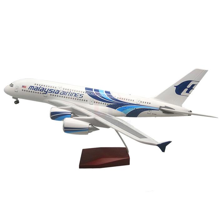 Airbus A380 Malaysia Airlines Landing Gear Simulation Aircraft Model with Lights Civil Aircraft Model