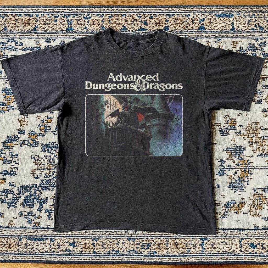 Dungeons & Dragons Ravenloft Official Retro Unisex T-Shirt Size S-