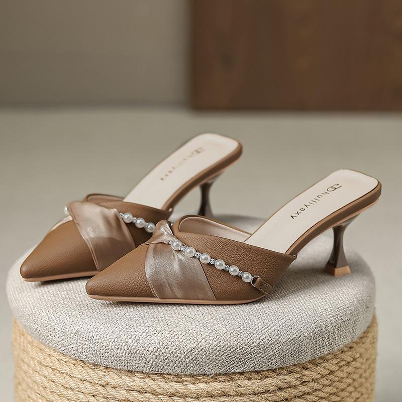 

2025 Новые супер огненные универсальные туфли на все времена года, тонкие тапочки на среднем каблуке, остроносые босоножки Baotou со стразами 912-D86 39 коричневый