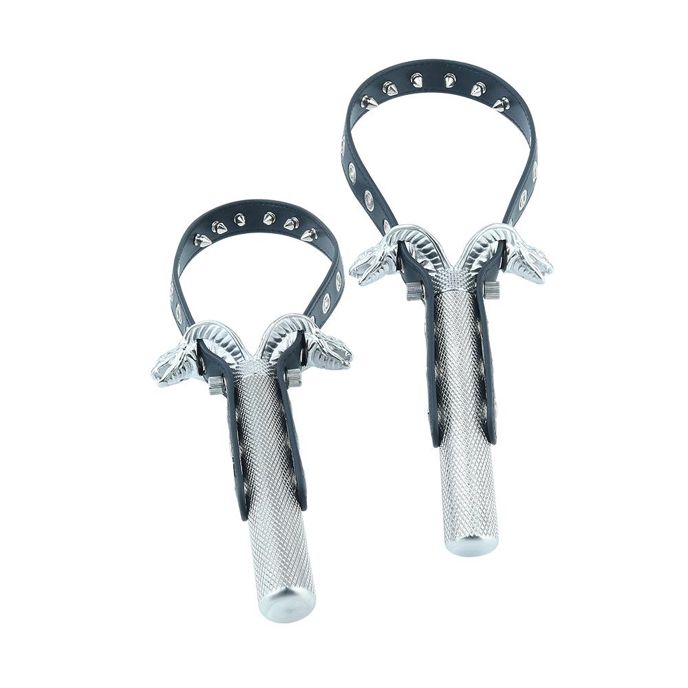 Qian Ai SM Nipple Clamps: Erotic Couple's Adult Toy