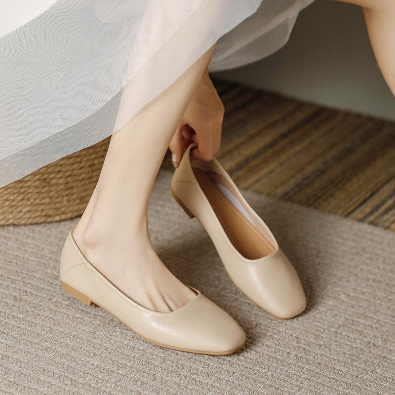 Fashion square toe soft leather flats women brief design slip on loafers female working shoes flat heel ballerina shoes plus size 43