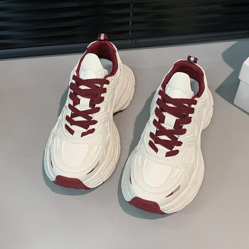 

Кроссовки на толстой подошве для увеличения роста, женские, новые, универсальные, на платформе, легкие и маленькие белые повседневные спортивные туфли для осени и зимы 2025 года 40