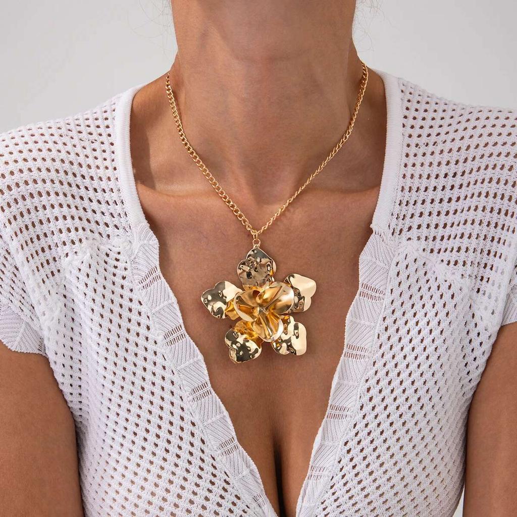 IngeSight.Z Vintage Flower Pendant Choker Necklace Stud Earring Set Women Fashion Exaggerated Earring Party Wedding Jewelry Gift