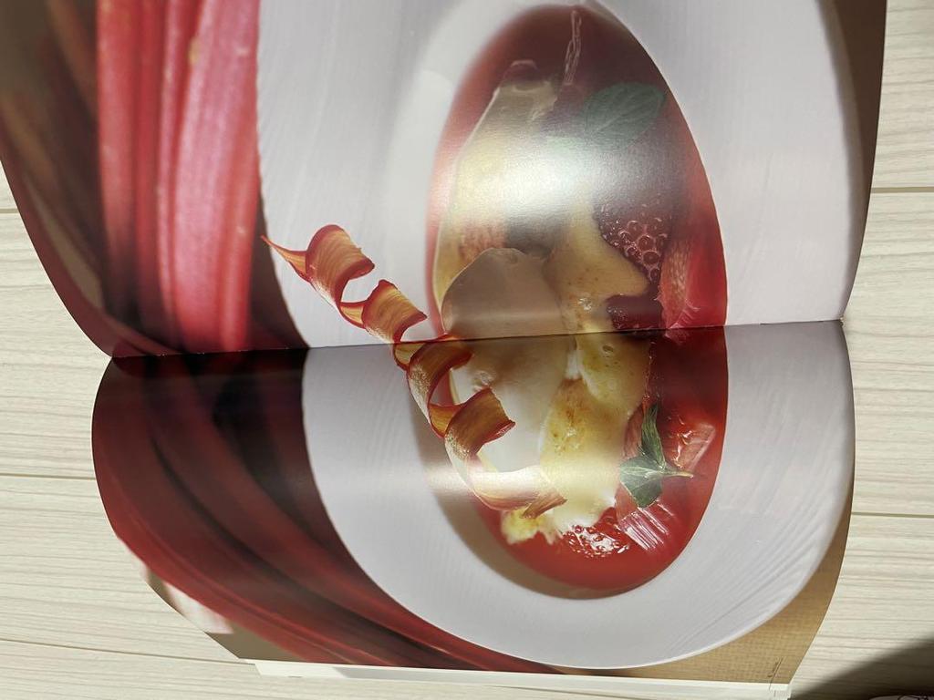 [USED] "PÂTISSIER Tradition Et Innovation