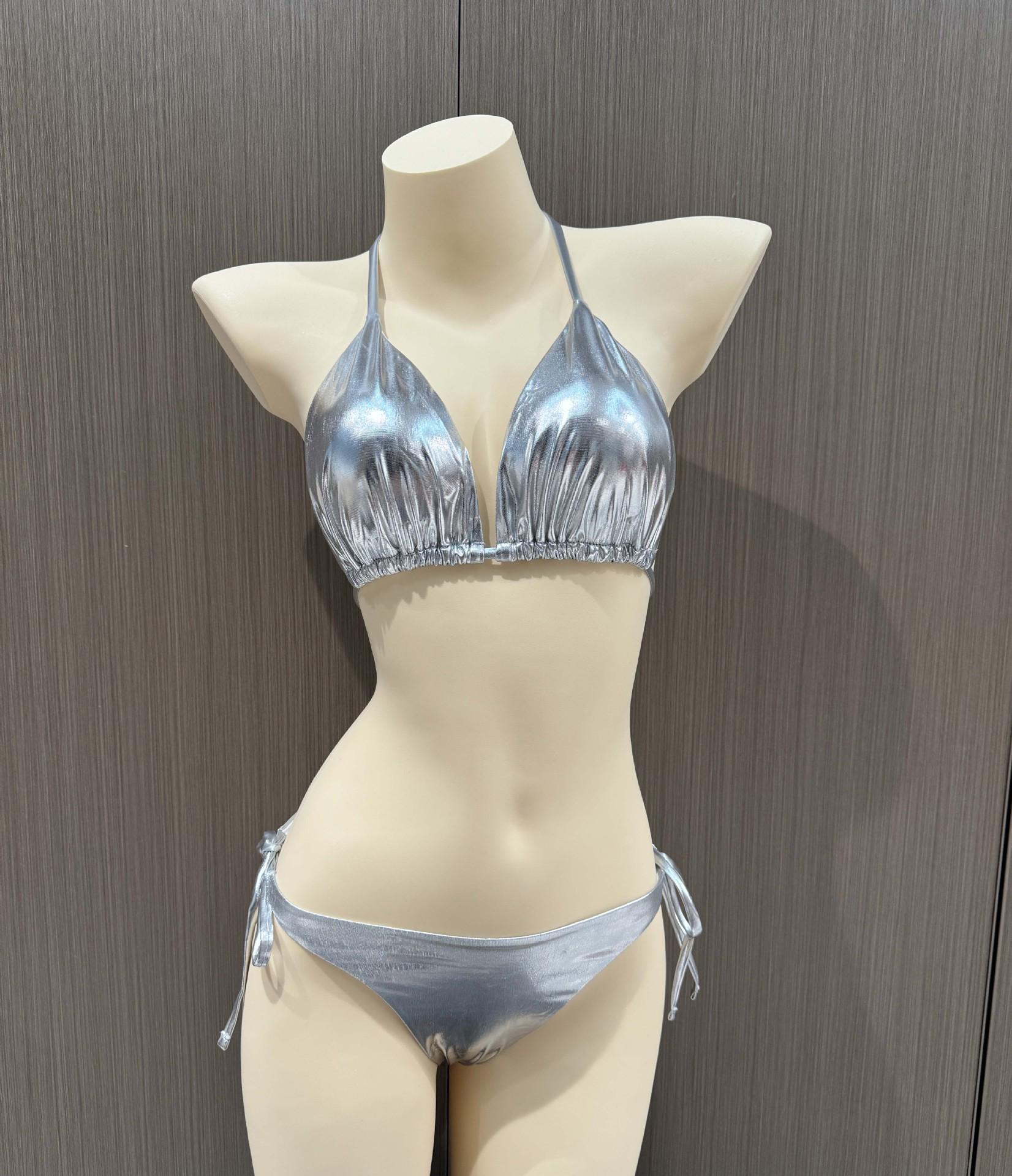

2024 Сексуальный купальник бикини с треугольным запахом и разрезом Large серебряный