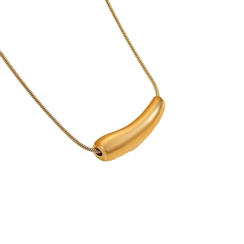 2024 Minimalist Hip Hop Necklace: Eggplant & Chili Pendants on Luxury Snake Bone Clavicle Chain