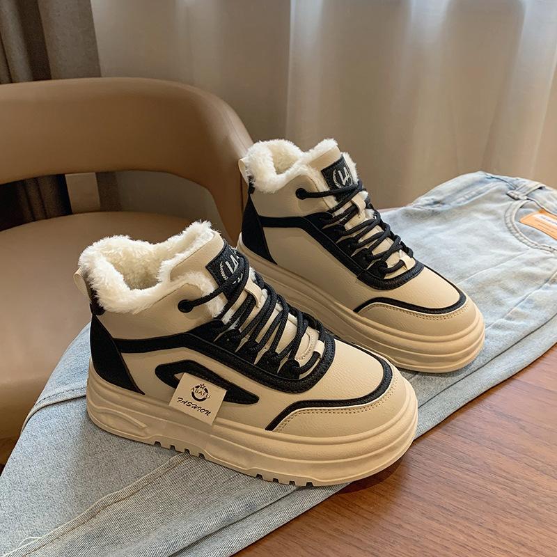 

Зимние теплые ботинки на толстой платформе для женщин, нескользящие ботильоны из искусственной кожи со шнуровкой, женские удобные короткие ботинки с подкладкой из искусственного меха 37 чёрный