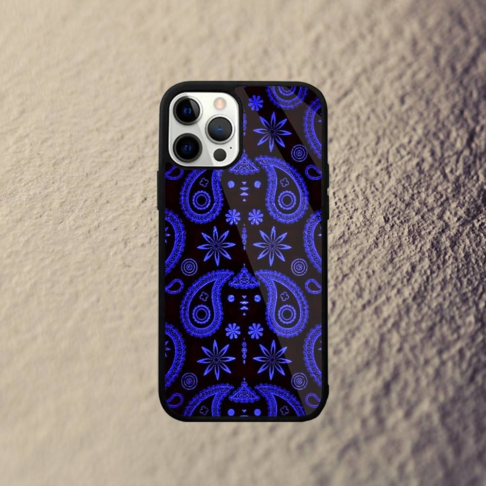 

Bandana Pattern Phone Case For iPhone 16,15,14,13,12,11,Pro,Max,Plus,Mini,SE New Magsafe Magnetic Wireless Charging iPhone15plus