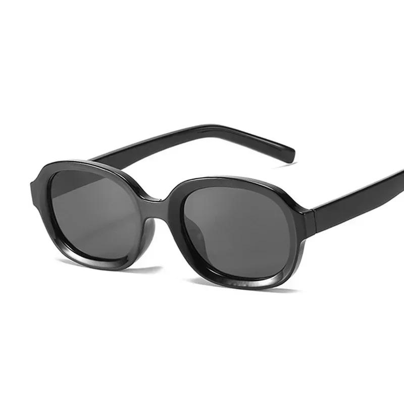 

Retro Square Sunglasses Female Male Stylish Retro Sun Eyewear Female Male Punk Mirror Ladies Traveling Oculos De Sol Other