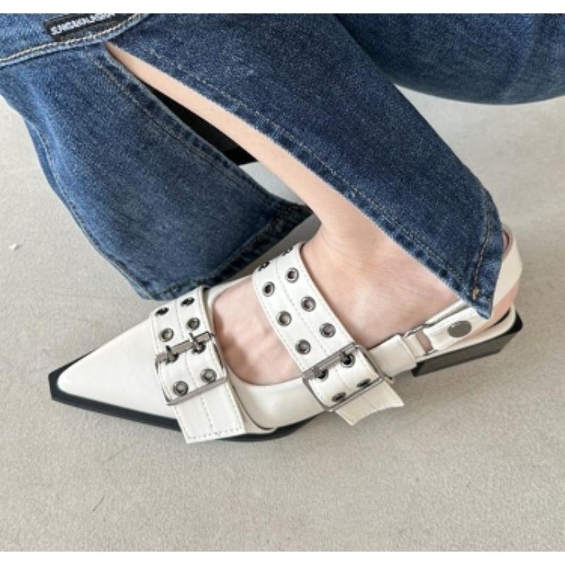 Fashion Women's New French Style Pointed Toe Mary Jane Shoes Retro Medium Thick Heel Shoes for Women with Skirts and Small Leather Shoes