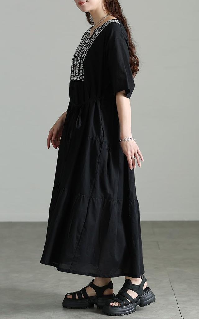 Plus Size Long Sleeved Embroidered Floral Leaf Tiered Keyhole Neck Indian Cotton Summer Autumn Spring Black [Gold Japan] Women's Kt-26mi3 LL-4L