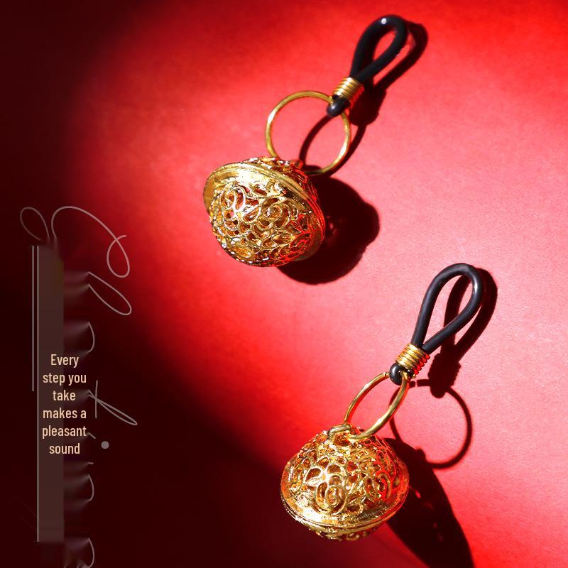 Bell Nipple Clamps: Wearable SM Training Toys for Outdoor Erotic Stimulation and Punishment