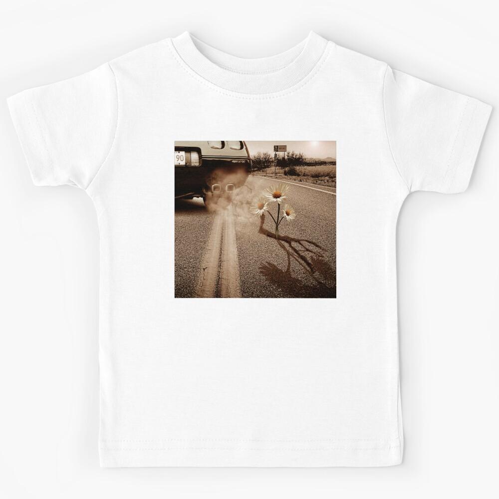 Eco Contrast – Urban Survival Scene Kids T-Shirt 120