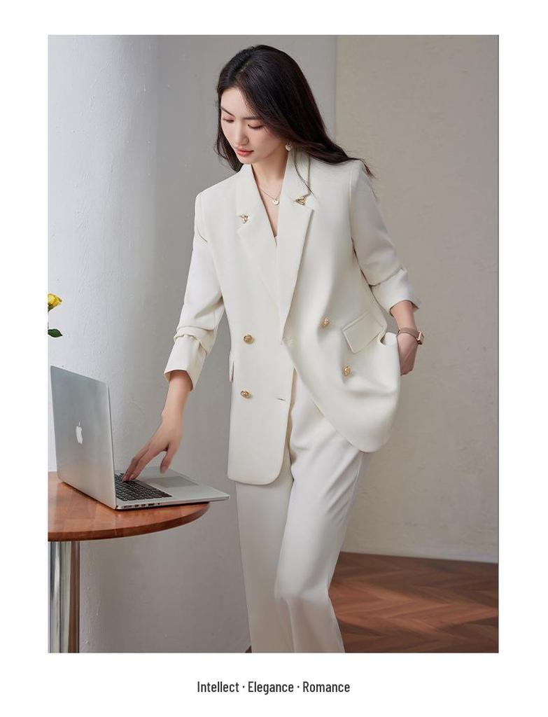 Women's High-End White Loose Silhouette Suit Set, 2025 Spring/Autumn Collection
